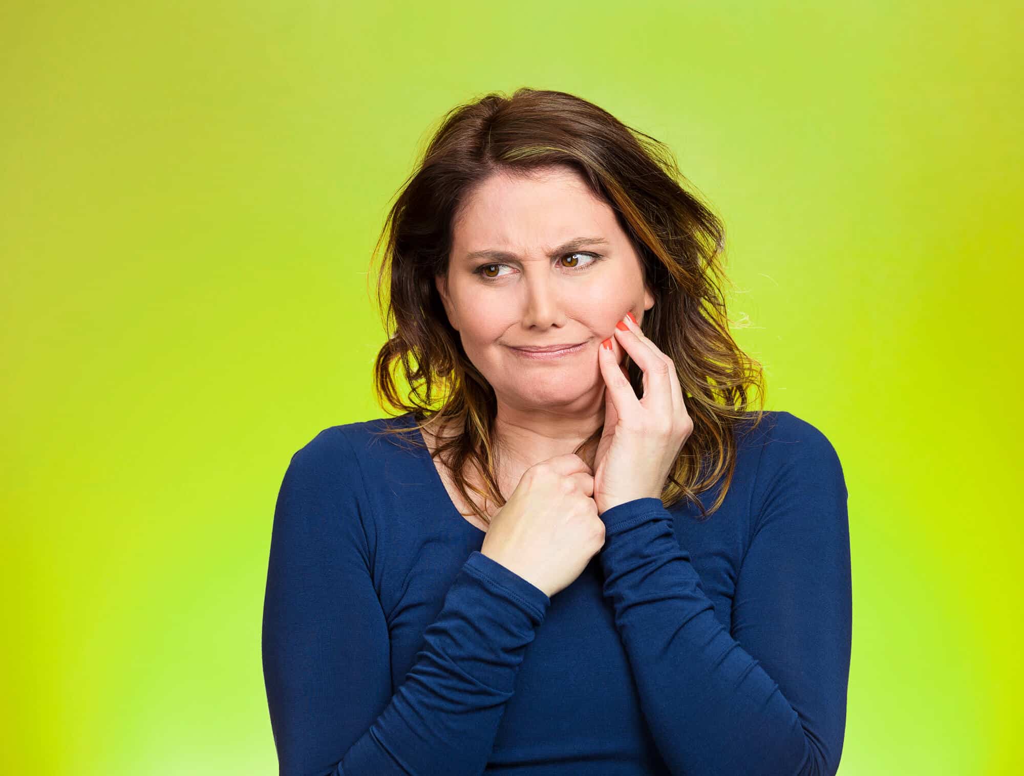 patient in pain needs to see an endodontist alpharetta